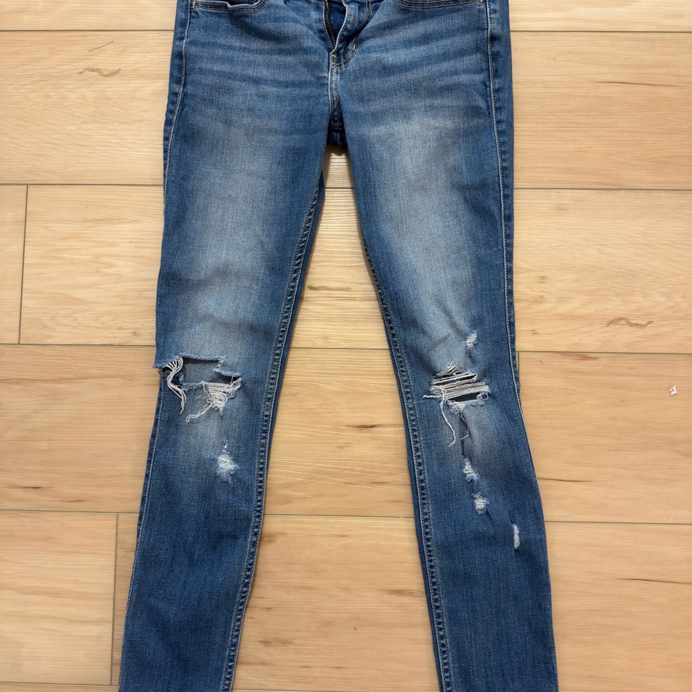 Hollister Women's Distressed Skinny Jeans - Blue